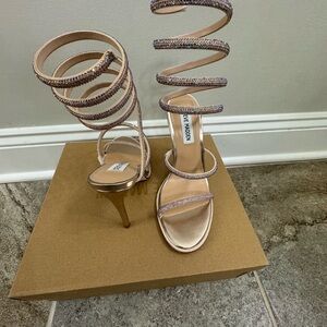 Never Worn. New in box! Size 6 1/2 Steve Madden